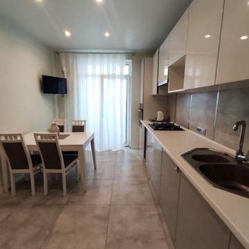 Оренда 1-но кімнатної квартири новобуд вул.Зелена