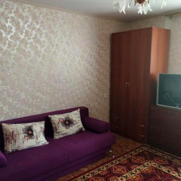 Оренда 1-х квартири на Уварова 8 от хозяіна