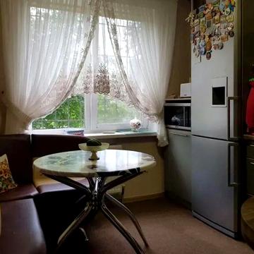 Продаж ЖМ Тополя 3х кімнатна 2й поверх