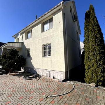 Продам будинок в лісі