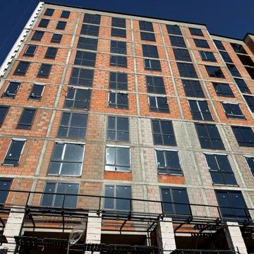 Продається 2-кімнатна квартира на Проспекті Степана Бандери, Східний