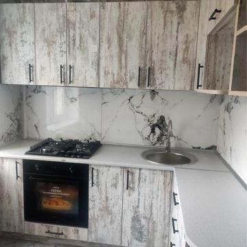 2 кімнатна Олександрівський,Соборний 110,після ремонту перша сдача