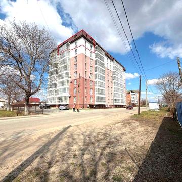 Продаж елітної дворівневої квартири з панорамним краєвидом у Стрию