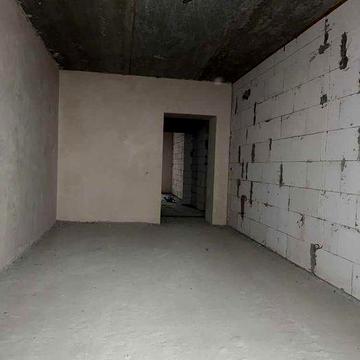 2к в цегляній зданій новобудові 77 кв/м, 3/10 поверх