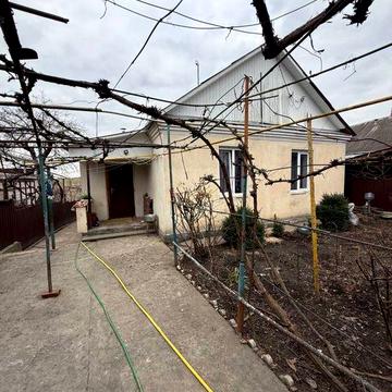 Продам будинок. Місто Камʼянець-Подільський. Підзамче.