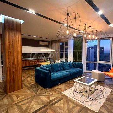 Видова простора кварира Печерськ пер. Лабораторний