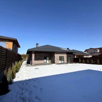 Новий будинок з ремонтом в Гореничах. 10 соток, газ, автонавіс. Без %