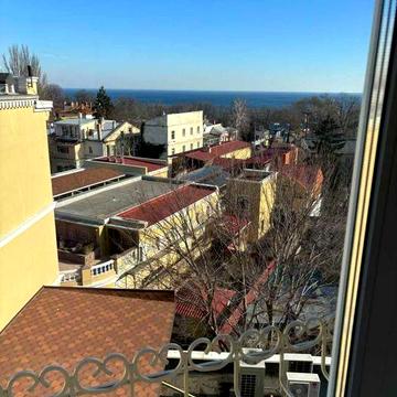 Продам 2-х комнатную квартиру в Париже ЖК Париж