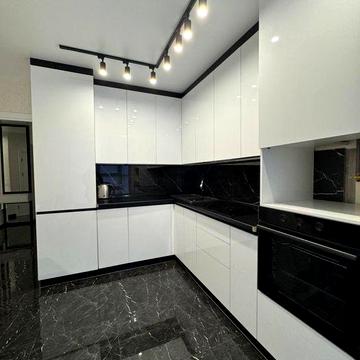 Оренда 2к квартири, Виставка