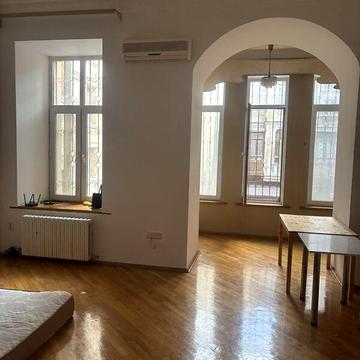 Продаж 3к Квартира Івана Луценка (Віце-адмірала Жукова) провулок