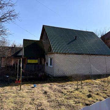 Продається будинок в м. Звягель, вул. Богуна 17