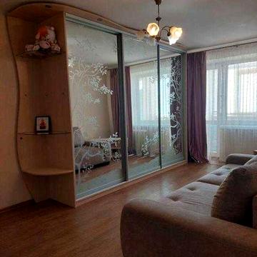 Продам 1к квартиру р-н ХТЗ Метро. 3й этаж\5ти