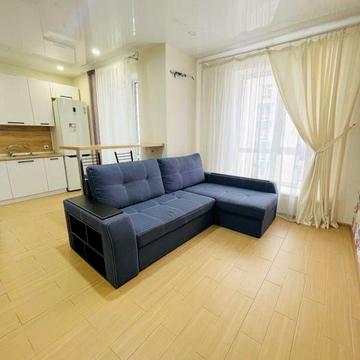 Святошинская 27 Г, Акварели, Вишневое