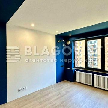 Продаж 3-х кімн кв-ри бул.Лесі Українки 21А м.Печерськ Царський