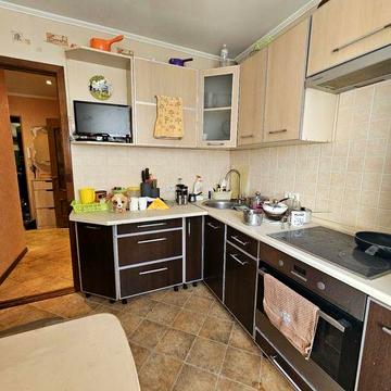 Продажа 2 ком. квартиры с ремонтом на Шишковке