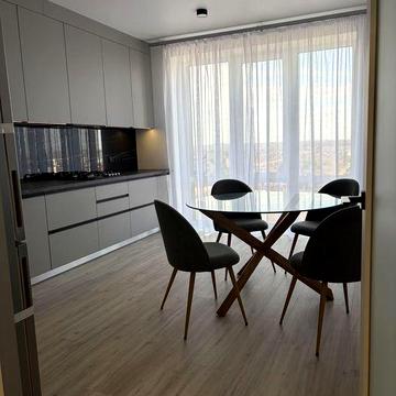 Продаж 1 кімнатної квартири з виглядом на озеро ЖК Dream city