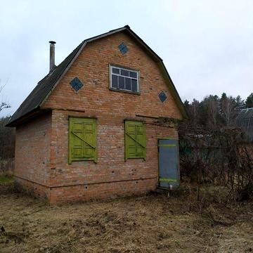 Продам цегляну дачу в Заячих соснах біля лісу - затишне місце