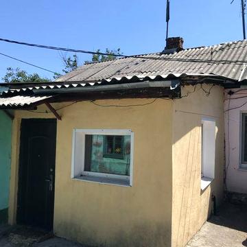 Продаж частини будинку поруч      з центром(обл.енерго)