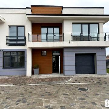 ГАРЯЧА пропозиція Таунхаус у топ локації міста готовий до ремонту