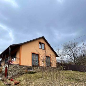 Будинок з газом. Земля