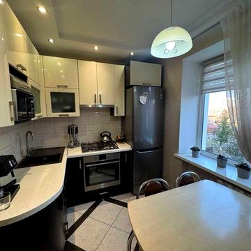 2кім. квартира з альтернативним освітленням