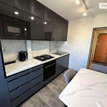 Продаж 3к Квартира Донецьке шосе