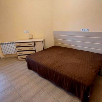 Олевська вул., 11