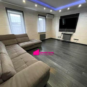 Науки просп. (Гагаріна), 112