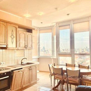 Оренда 3 кімнатної Квартири ЖК«Пори року».