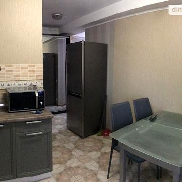 Довгострокова оренда 2к Квартира Героїв Дніпра вулиця