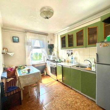 В продаже 4-х комн квартира в доме с газом. Согласны на госпрограммы!