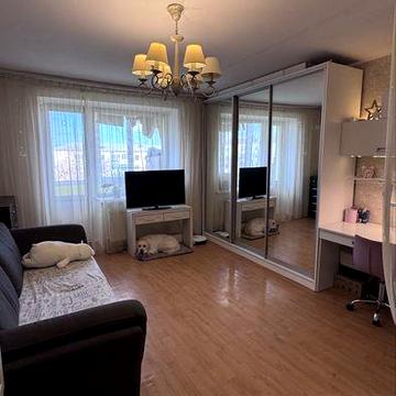 Продаж 1-кімнатної великогабаритної квартири 38м2