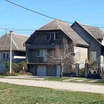 Продається будинок