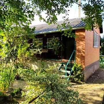 Продам власну дачу.