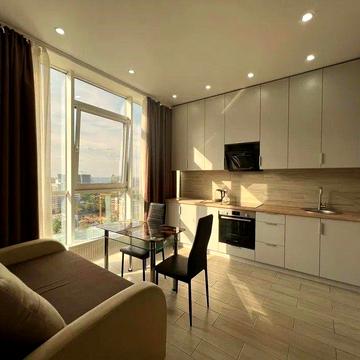 Срочно сдам квартиру в 7,8,9 Жемчужине, Французский бульвар 60В.Аркади