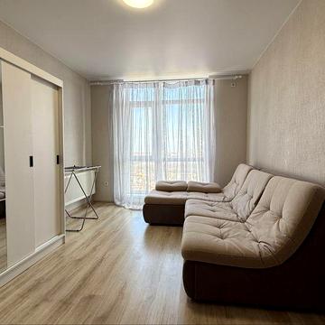 Сдаю 2 х комнт квартиру одесские традиции Грушевского 30 г