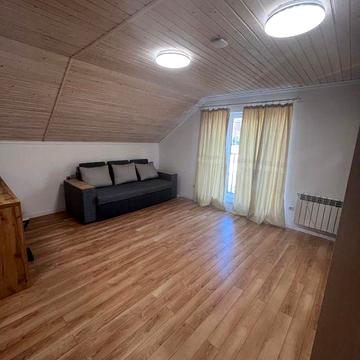 Здається квартира -студія м.Тячів