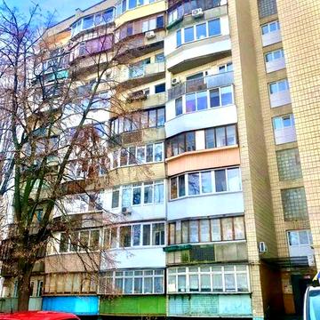 Продаж 1к квартири  вул. Архітектора Вербицького 11А цегла поруч парк