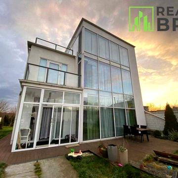 Оренда сучасного будинку, 245 м2