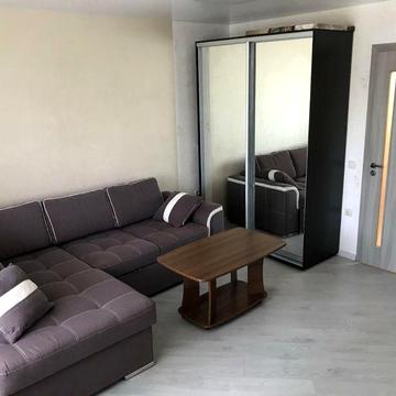 3 комнатная квартира Балковская Долгосрочно