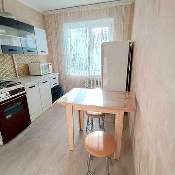 Здається 2-кімнатна квартира на вул. Калинова