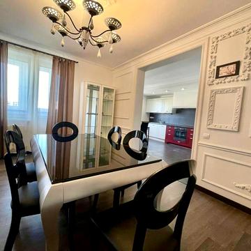 Татарська вул., 27/4