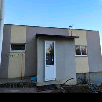 Здам окремий домік.Нові Петрівці.Комуналки немае.