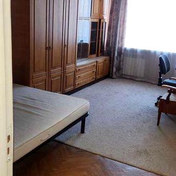 Оренда 3 окр.Харківське шосе, 72 кв.м, жилий стан