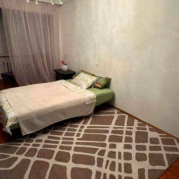 квартира 50м2 оренда Русанівка вул.Ентузіастів, 7/1 метро Лівоборежна