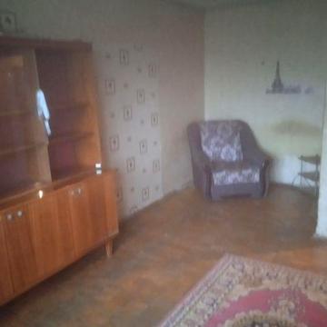 Здаю 1 кімнатну квартиру в центрі Фастова