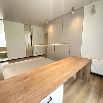 Мокра вул. (Кудряшова), 8-Б