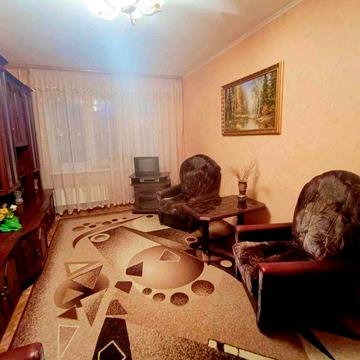 ПРОДАМ! 2-х кім. кв., вул. Соборності (Доценка), 30-А