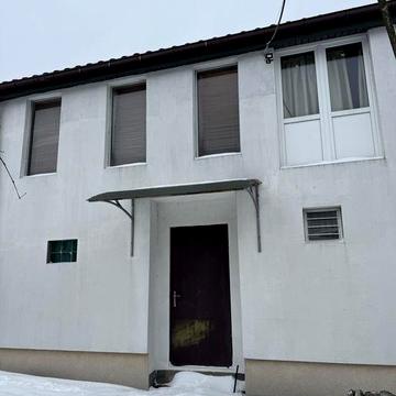 Прекрасний будинок для життя(!)