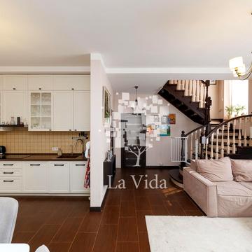 Абрикосовая, 15/10